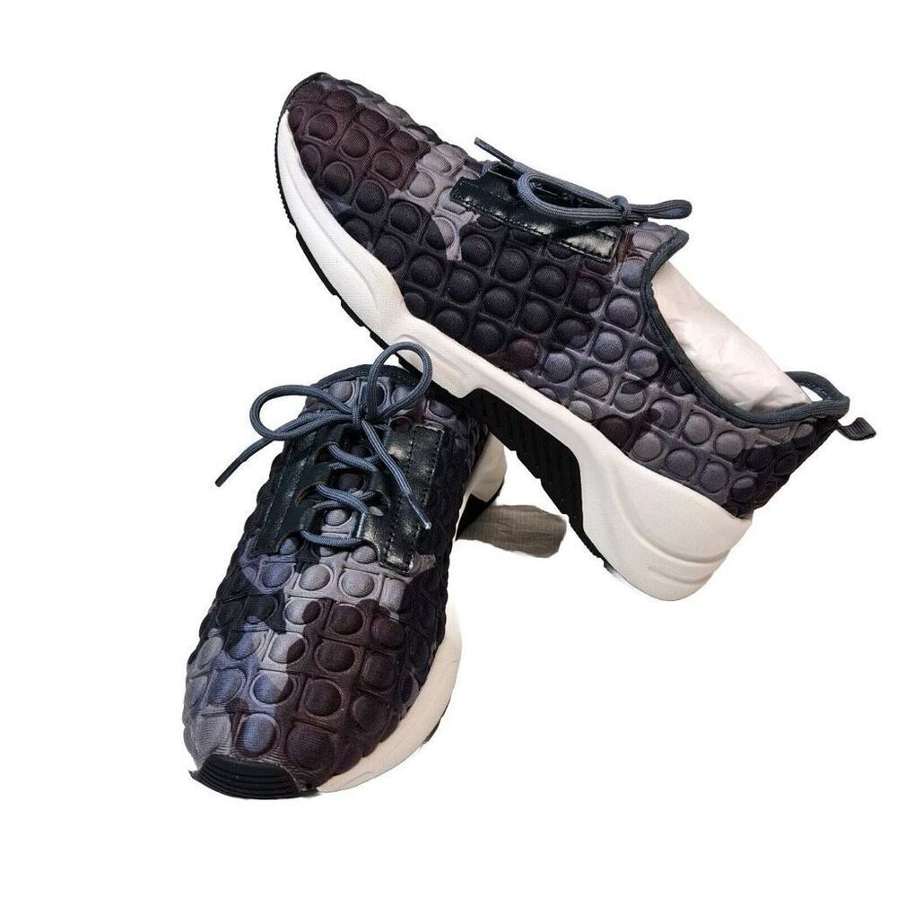Linea Paolo Women's Size 6 Fashion Trainers Camo Bubble Fabric Sporty Athleisure